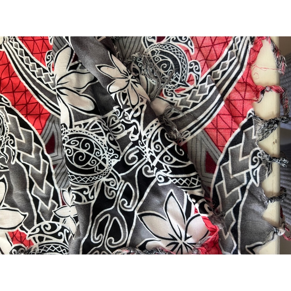 Tribal SeaTurtle Hibiscus Beach Wrap Sarong Hawaiian Vacation Fringe Coverup - Picture 3 of 6